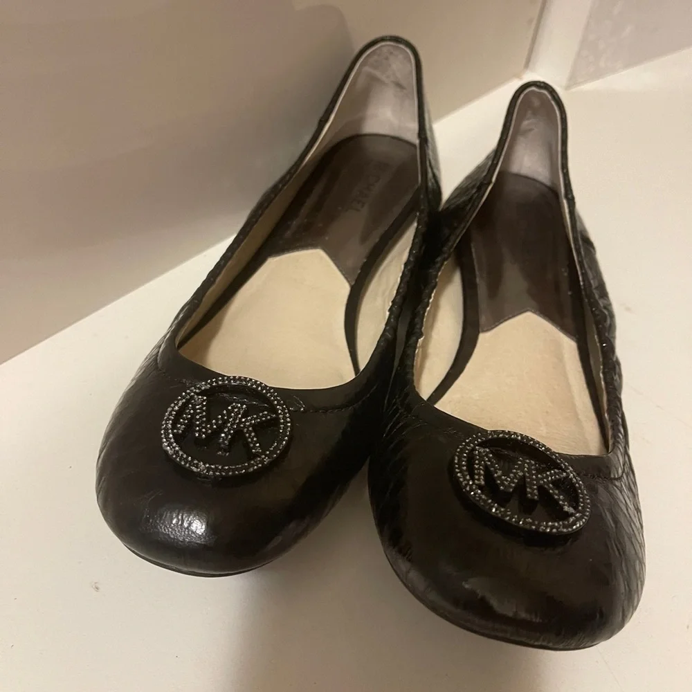 Michael Kors Fulton Black Quilted Leather Ballet Flat Shoes Silver MK.brand new